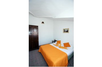 Croazia Privát Sutivan, Esterno